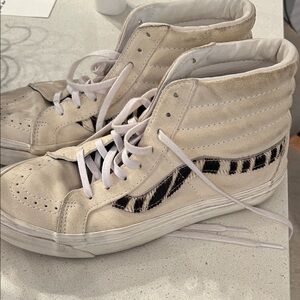 Vans High-Top Sneakers with zebra Stripe limited edition size 9